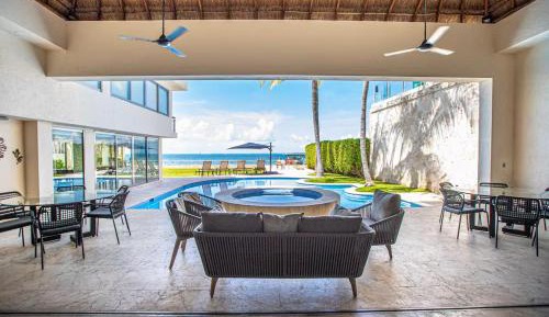 Villa - Beach Front