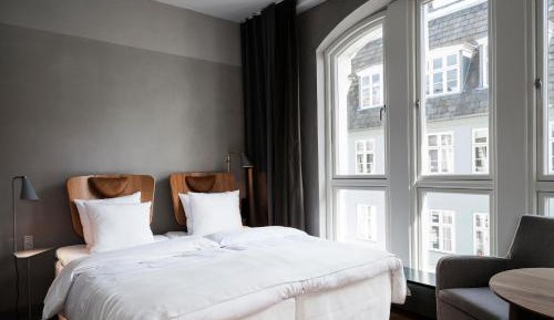 Deluxe Double Room with Panoramic Window