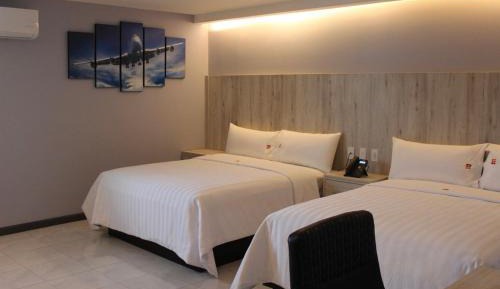 Deluxe Queen Room with Two Queen Beds