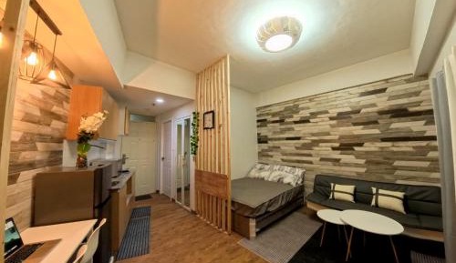 Studio with Balcony