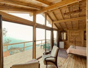 Deluxe Bungalow with Sea View