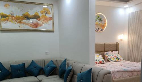 Studio Apartment with King Bed