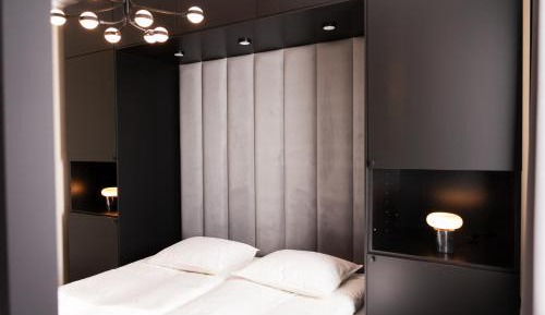 Studio Apartment with One Double Bed