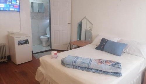 Deluxe Double Room with Shower