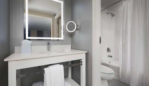 King Room with Kitchenette