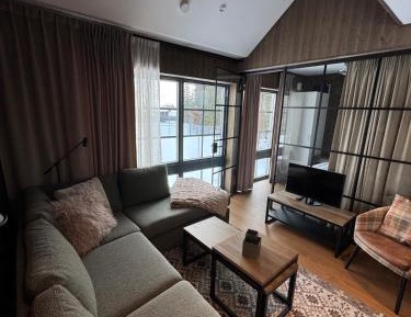 Three-Bedroom Apartment - High Floor