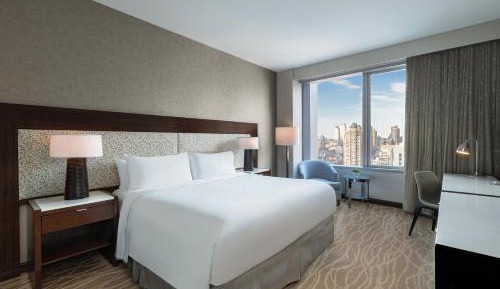 Premium King Room with Midtown View