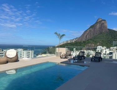 One-Bedroom Apartment with Balcony and Mountain View  