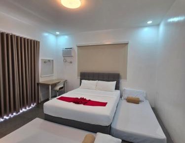 Double or Twin Room with Shared Bathroom