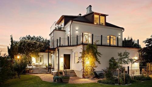 Villa with Sea View