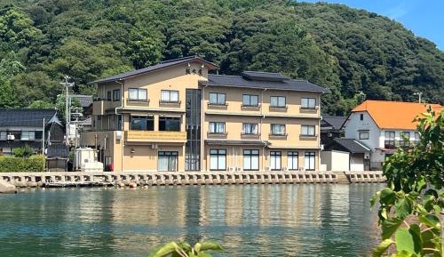 Quadruple Room with Sea View