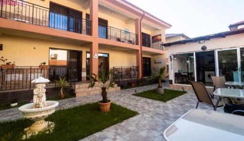 Triple Room with Terrace