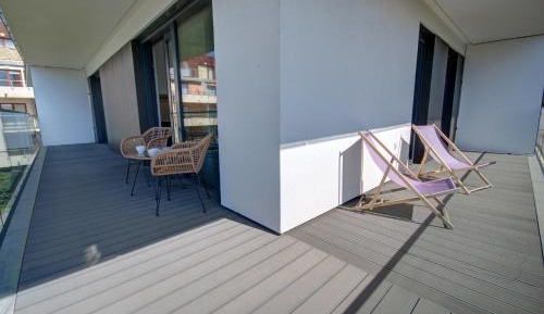 Two-Bedroom Apartment with Terrace