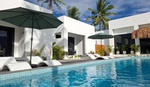 Superior Bungalow