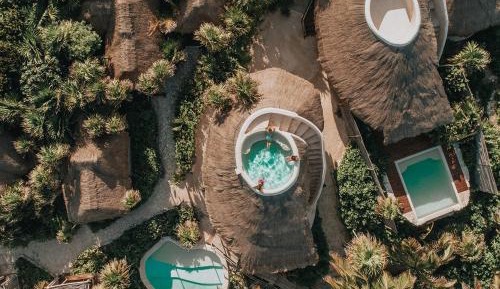 Deluxe Double or Twin Room with Pool View