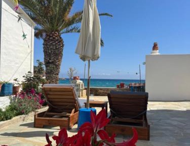 Studio Apartment with Sea View