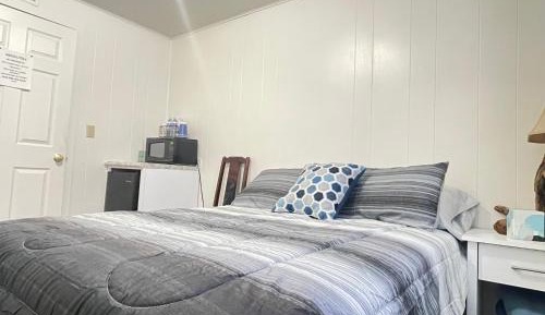 Double Room with Private External Bathroom