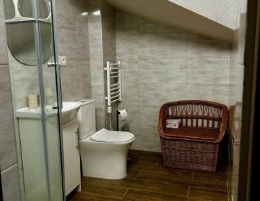 Triple Room with Private Bathroom