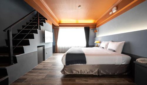 Duplex Family Room with Private Garage