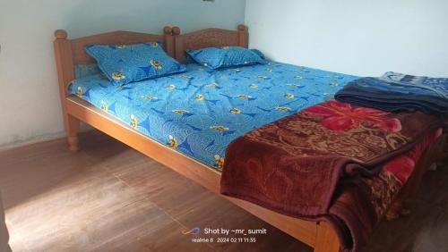 Economy Triple Room