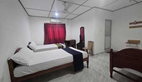 Family Room with Private Bathroom