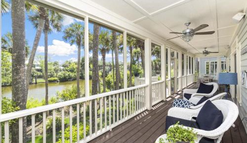 Four-Bedroom Holiday Home