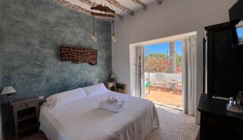 Double or Twin Room with Balcony