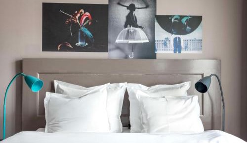 Queen Room
