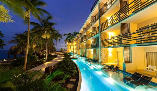 Swim Out Junior Suite