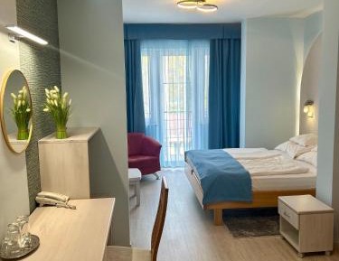 Deluxe Family Suite