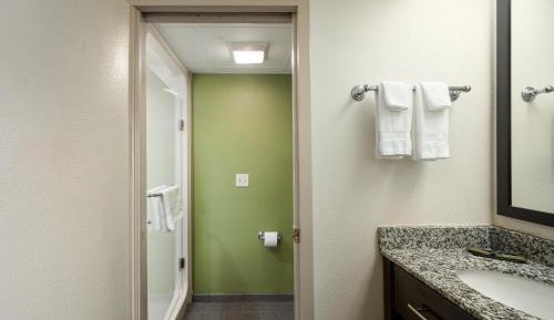 King Room - Non-Smoking