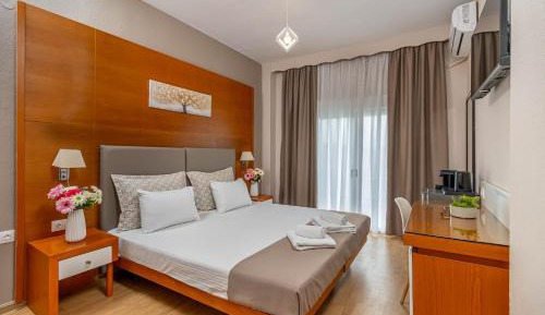 Double Room with Balcony and Sea View