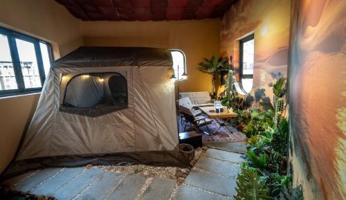 Tent