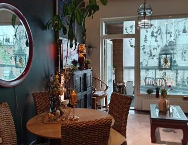 Deluxe One-Bedroom Apartment with Ocean View