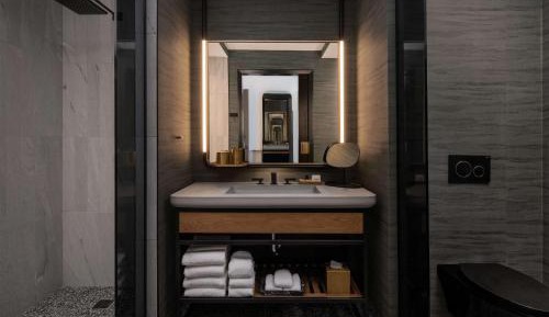 Queen Room with Two Queen Beds and Pool View