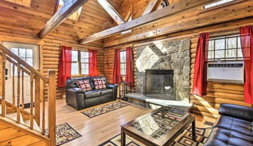 Three-Bedroom Holiday Home 