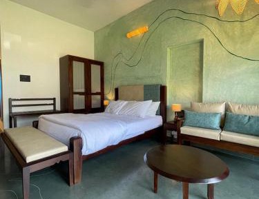 Deluxe Double Room with Balcony and Sea View