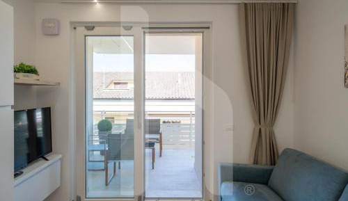 One-Bedroom Apartment with Balcony