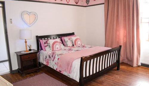 Double Room with Shared Bathroom