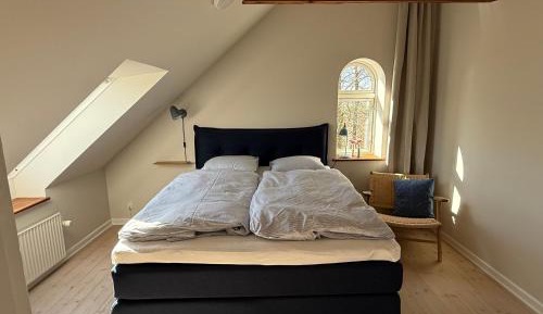 Double Room with Shared Bathroom