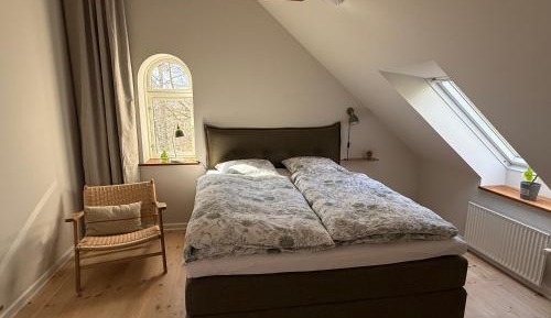 Double Room with Shared Bathroom