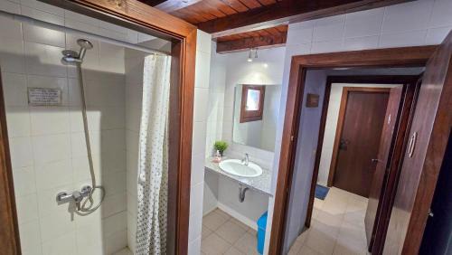 Quadruple Room with Shared Bathroom