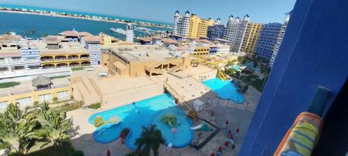 Two-Bedroom Apartment with Terrace and Sea View
