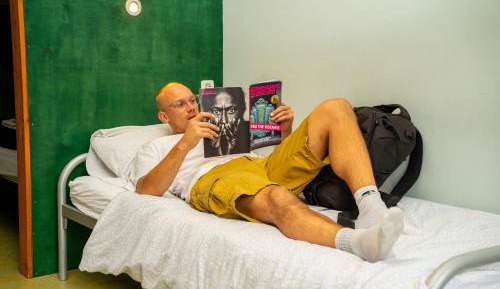 Single Bed in Mixed Dormitory Room