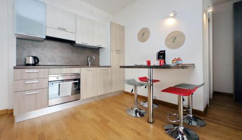 Studio Apartment