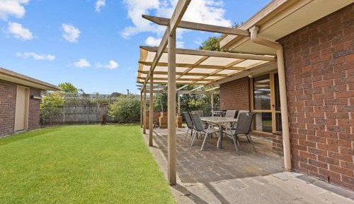 Three-Bedroom Holiday Home 