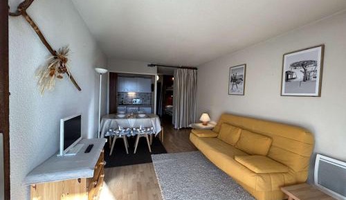 Apartment (4 Adults)