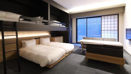 Standard Room with Loft - Non-Smoking