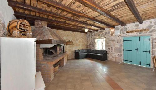Five-Bedroom Holiday Home