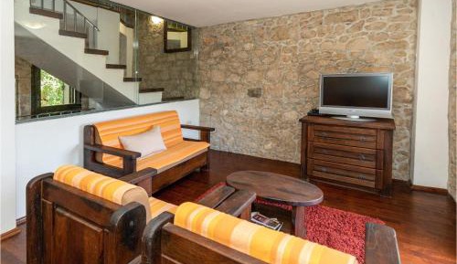Five-Bedroom Holiday Home